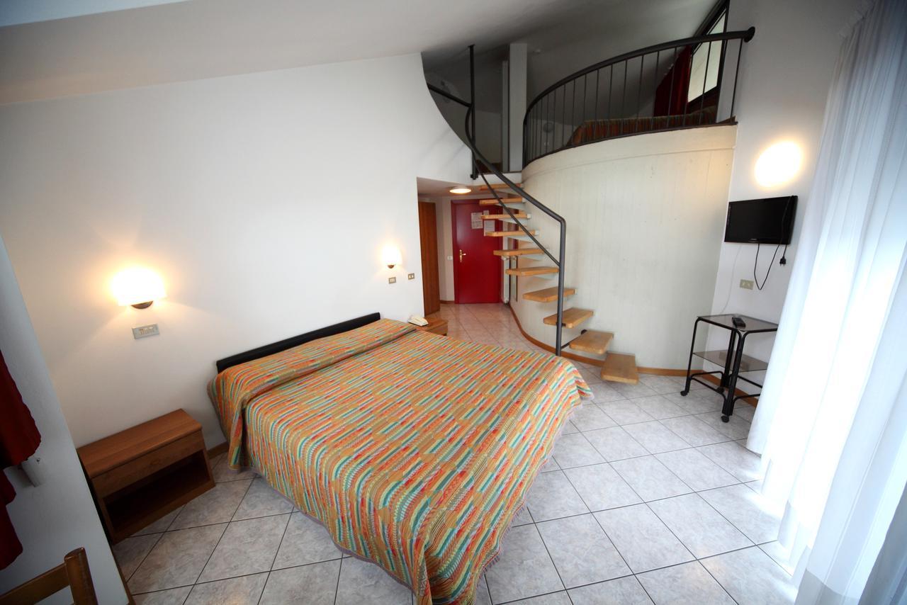 Hotel Italia أبريكا المظهر الخارجي الصورة